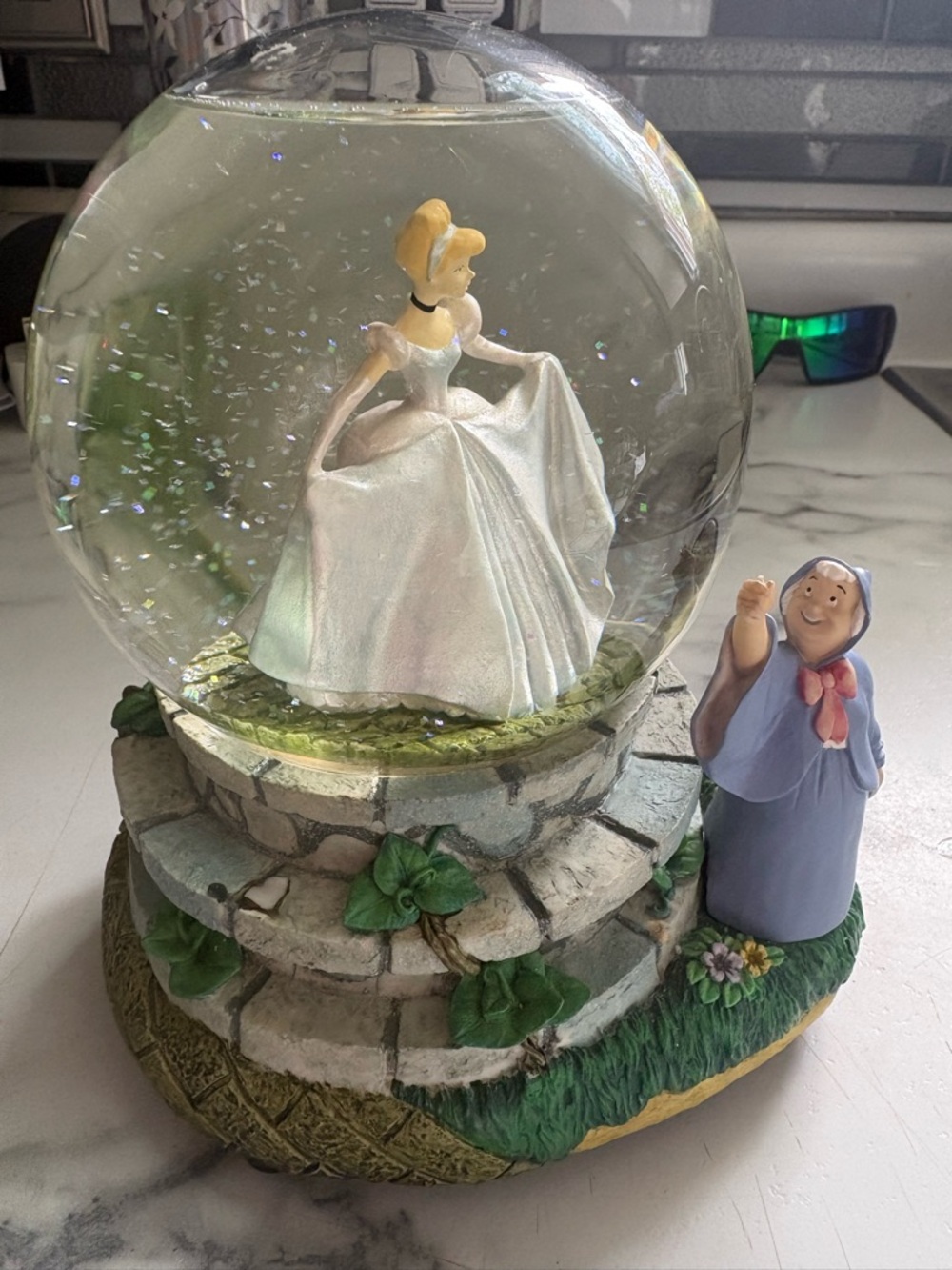 Cinderella Snow Globe Music Box (in working) - Bibbiti Boppity Boo